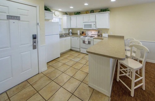 Clarkesville Apartment | CHARMING 2BD/2 BA by Blue Ridge Mountains