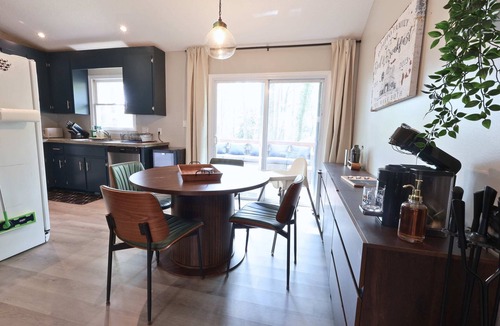 Apex House | Charming 2BR 1.5 BA - Walk to Downtown Apex