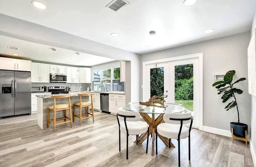 Pompano Beach House | Charming 3BR Getaway 10 min to Beach