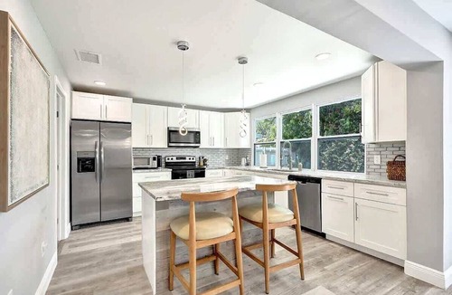 Pompano Beach House | Charming 3BR Getaway 10 min to Beach