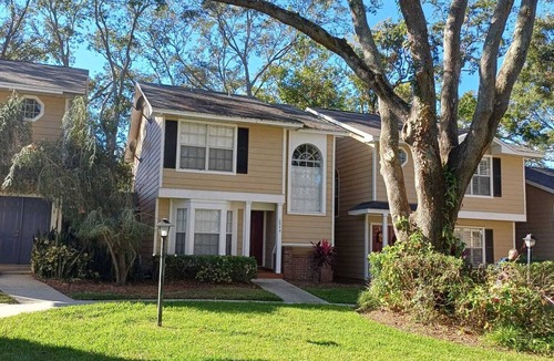 Fox Chase House | Charming 3BR Townhouse in Palm Harbor