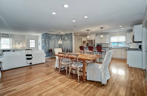 Normandy Beach House | Charming Beach Block Mantoloking Home