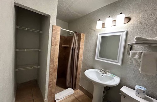 Merritt Island Hotel | Charming Guest Room Near Cocoa Beach Perfect for Weekend Adventures
