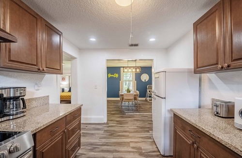 Dixieland House | Charming Historic Blue Bungalow