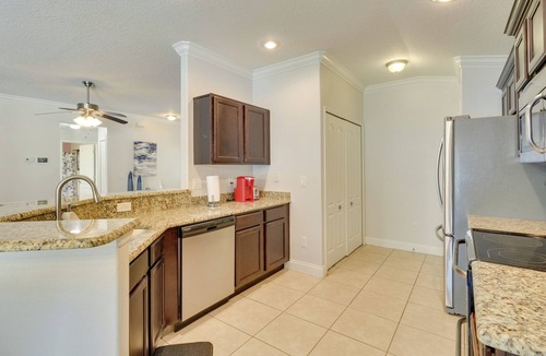 Leesburg House | Charming Leesburg Getaway w/Screened Porch!