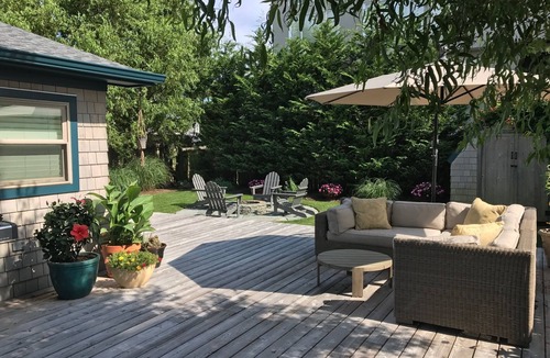Westhampton Beach Cottage | Charming Modern Beach Cottage 1 Block Off Dune Rd Steps To Ocean Beach And Bay