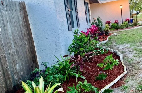 Palma Sola House | Charming Spacious Home with a Game Room Close to Beaches and IMG Academy.