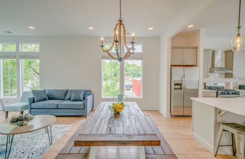 Cleveland Park House | Charming & Spacious NEW Modern Townhouse with rooftop