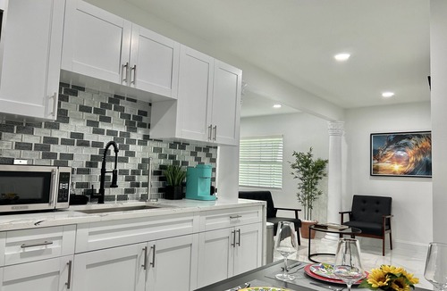 Greater Northdale Apartment | Charming tastefully decorated brand new Private Studio