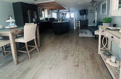 Flor-a-mar House | Charming Waterfront Gem Coastal Retreat I 2BR/2BA