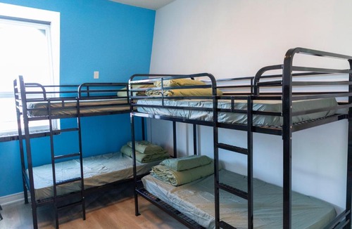 Parkdale Hostel | Check Inn CA