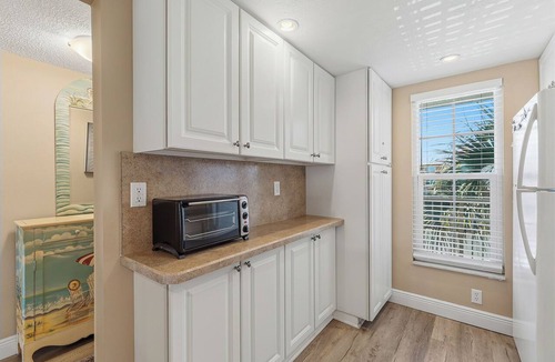 Point East Condo | ✨Cheery Ocean View Condo with Great Amenities-Point East 213✨