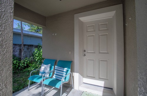 Eustis House | Clean and cozy home in the heart of town near Downtown Eustis