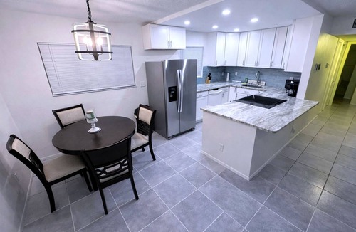 Fox Chase Condo | Clean, Cozy & Costal, 10 Min to Beach, Pool, Sauna