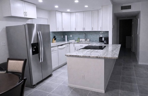 Fox Chase Condo | Clean, Cozy & Costal, 10 Min to Beach, Pool, Sauna