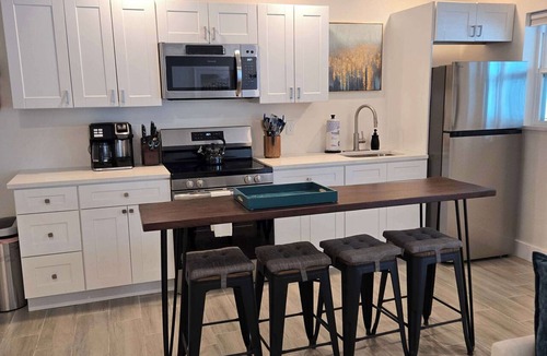 Bay Esplanade Apartment | Clearwater Beach Retreats at Bayside Suite 2
