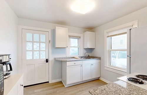 Kure Beach Cottage | Coastal cottage with short walk to the beach and fishing pier