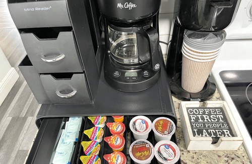 Holiday Garden Estates House | Coastal Getaway with Private Pool Near Anclote Beach