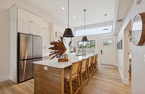 Holmes Beach Condo | Coastal Oasis, Lovely 3-bedroom condo with AC in Holmes Beach
