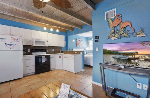 Cocoa Beach Apartment | Coco Sands Studios