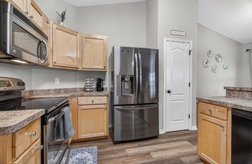 Bagdad House | Comfortable 3BR for Families Near Blackwater