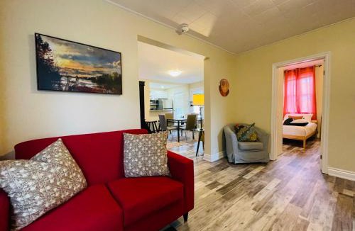 Merritton Apartment | Comfortable and Convenient Apartment in Central Niagara