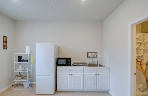 Montpelier Apartment | Comfortable Private Studio Perfect for Short or Extended Stays