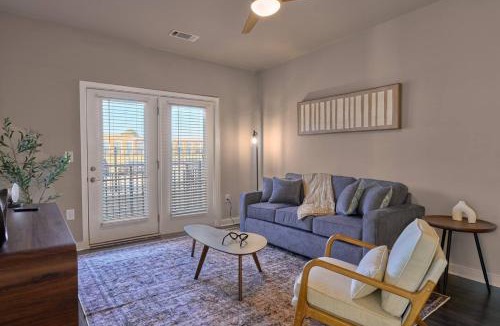 Clayton Apartment | Comfy 2BD Abode Mins from DT Clayton Pool Gym