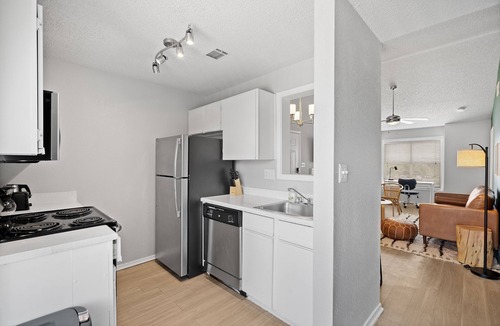 Milwood Apartment | Comfy BoHo 2BD Apt | Cedar Park/North Austin