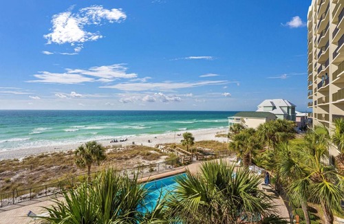 Lower Grand Lagoon Condo | Commodore by iTrip Panama City Beach