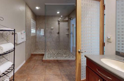 Madeira Beach House | Commodore’s Quarters