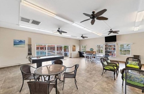Siesta Key Villa | Condo 206 - Your Beachfront Retreat Awaits