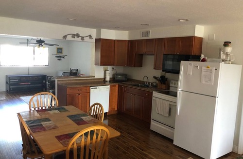 Homosassa Condo | Condo on Homosassa River with Covered Boat Slip.