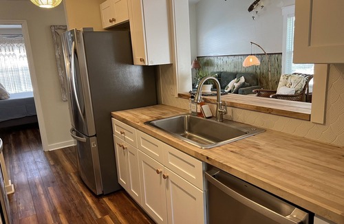 Bayou Oaks House | Cool cottage in a Private Oasis. Boat Parking. Nature and seclusion.