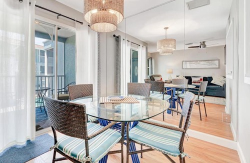 Bradenton Beach House | Coquina Reef 11