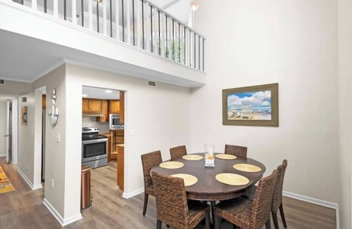 Butler Beach House | Coral Moon House-2 kitchens, fish, kayak, walk to beach, lots of parking