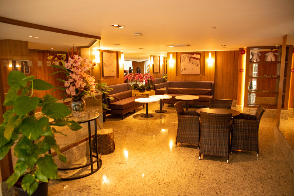 Ocean Hill House | Corolla - Oceanside - Check In:Sun