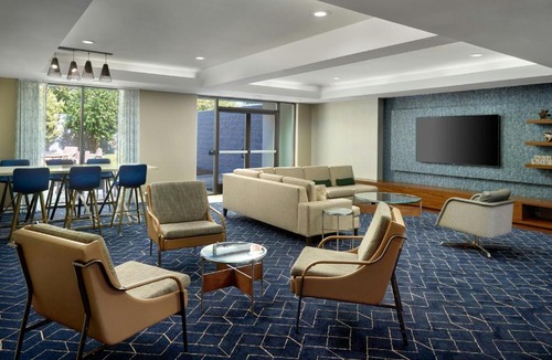 Ballenger Creek Hotel | Courtyard by Marriott Frederick