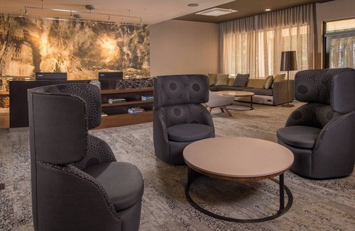 Hershey Hotel | Courtyard by Marriott Hershey Chocolate Avenue
