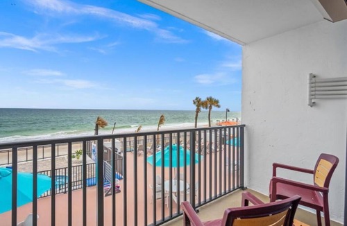 New Britain Apartment | Cozy 1-bedroom apartment with AC in pleasant Ormond Beach Tropic sun