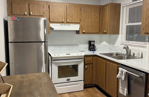 Bradenton Condo | Cozy 1-bedroom condo with AC, amazing Bradenton- short drive to the Brach
