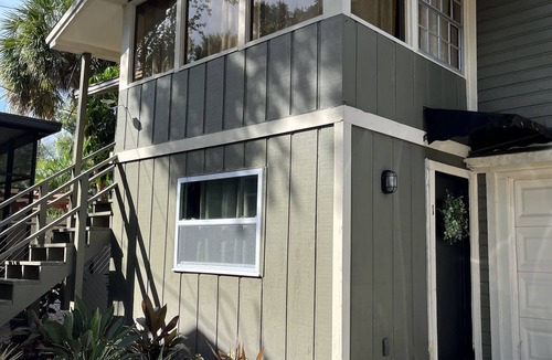 Tampa Heights Apartment | Cozy 1 bedroom guesthouse apartment near downtown & riverwalk