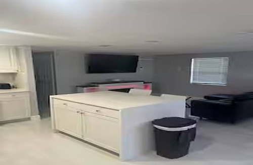 Port Richey House | Cozy 2-bedroom house in charming Port Richey with AC