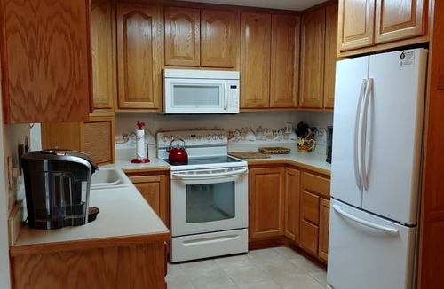 Seven Springs Homes House | Cozy 2-bedroom house, close to beaches, restaurants and lots of activities