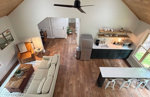 Central Cottage | Cozy 2 BR Wooded Escape with pool - Only 11 min to Clemson