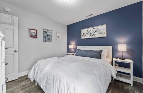 Colington Apartment | Cozy beach get away situated between the ocean and sound. Pet friendly!
