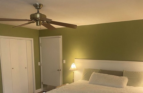 Cayce Apartment | Cozy Cayce Hideout - Studio Apartment Unit C