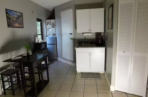 Clearwater Apartment | Cozy Clearwater Suite - Serene w/Private Entry