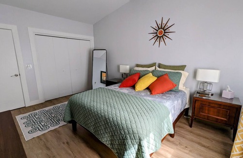 Gainesville House | Cozy Cottage close to UF, Stadium, and downtown Gainesville!