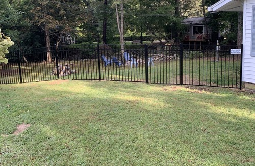 Maggie Valley House | Cozy Creek side 3 Bedroom Home